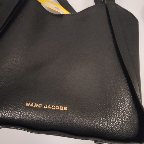 NWT Marc Jacobs The Director Black Handbag $450 - Picture 2 of 11